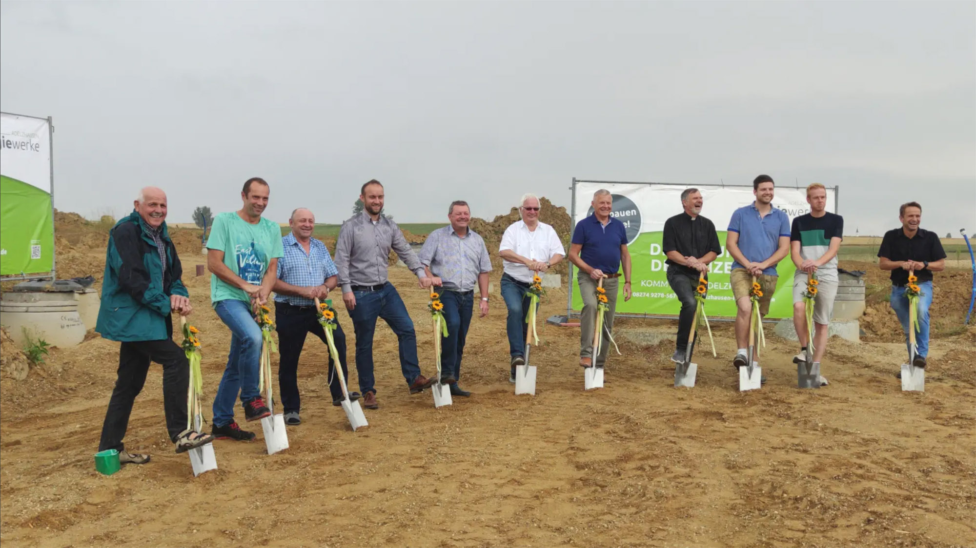 Damit Adelzhausen klimaneutral wird: Der Spatenstich ist getan