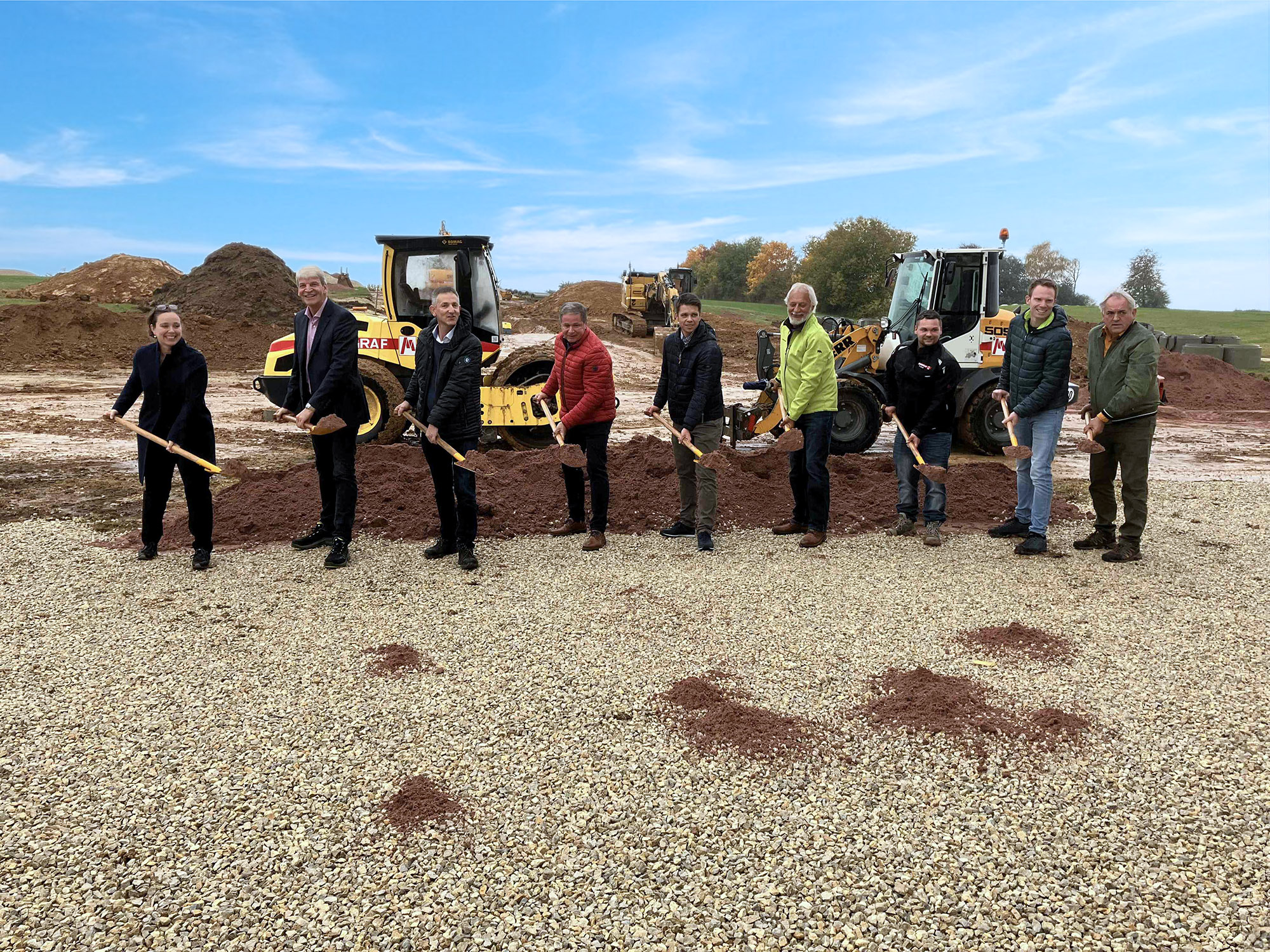 KFB - Symbolischer erster Spatenstich für Baugebiet „In der Langen Nacht II“ in Hohenkemnath.